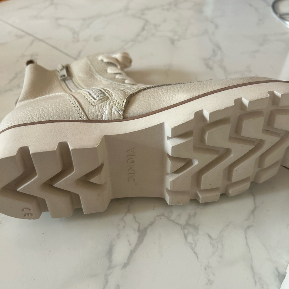 Vionic Beige Ankle Boots - Picture 3 of 6